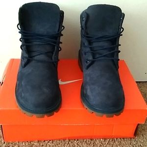 TIMBERLAND BOOTS Dk. Blue Suede Big Boy 6Y= 7.5/8 in Women(runs big)
